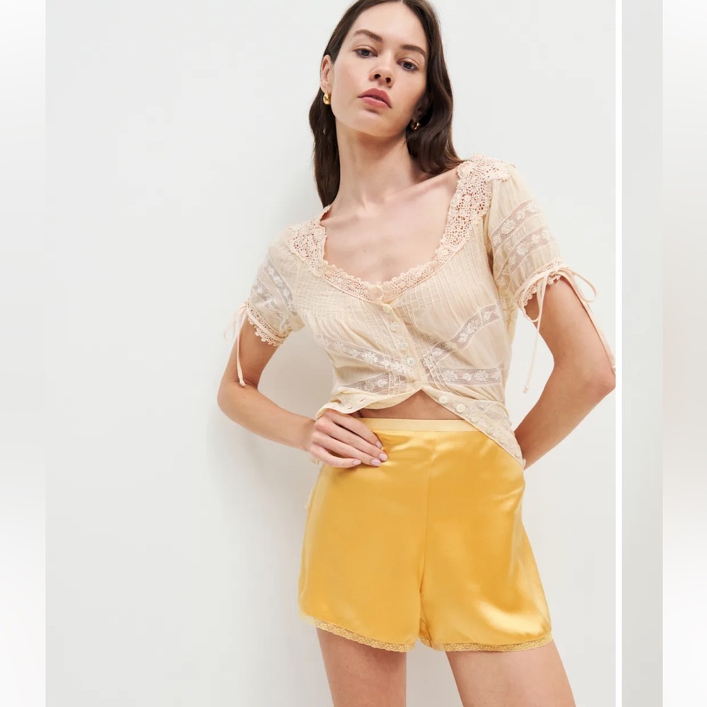 Reformation Paisley Silk Short Dandelion - Size 4 NWT